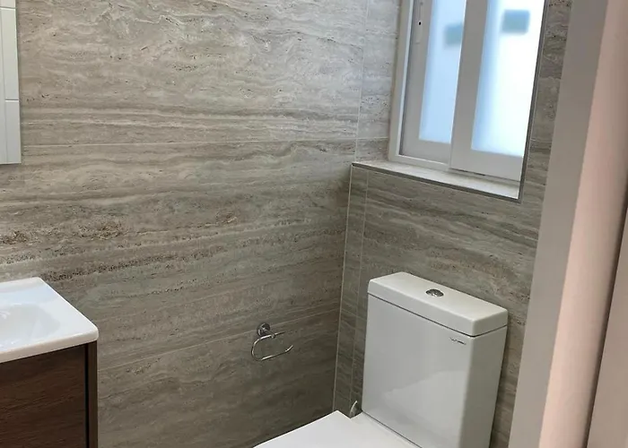 Διαμέρισμα Spacious Flat At