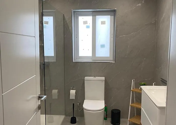 Spacious Flat At דירה Naxxar