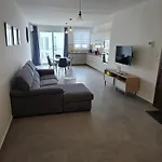 Spacious Flat At Naxxar