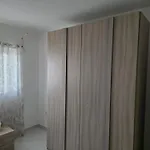 Spacious Flat At Apartman *