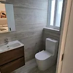 Spacious Flat At Apartman