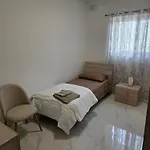 Apartman Spacious Flat At