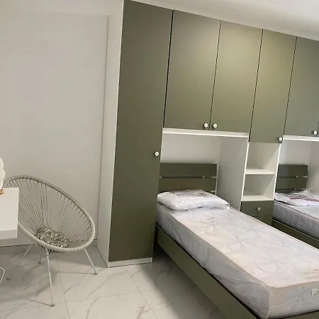 Spacious Flat At ناسار