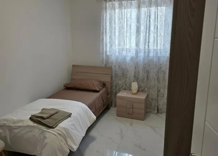 Spacious Flat At Naxxar